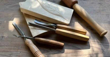 outils et geste decouverte taille bois